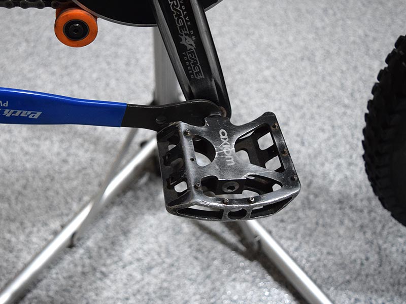 Fit pedal spanner or allan key